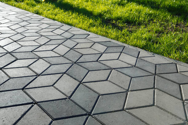 Best Luxury Driveway Pavers in Barberton, WA